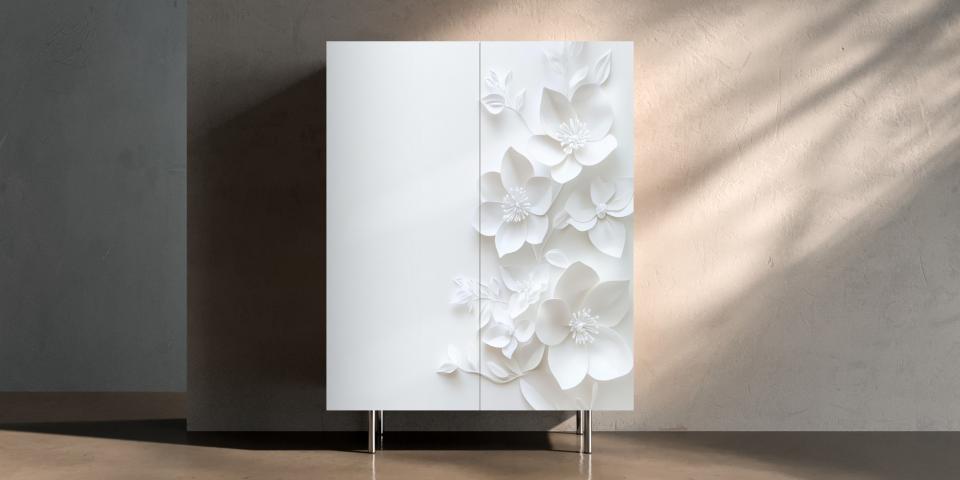 Designschrank „Crystal Bloom“ – plastisches Blütenrelief in Weiß S PRI 1044 