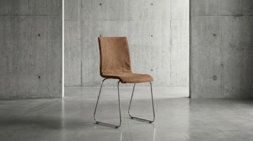 Polsterstuhl S10 – Moderner Designstuhl mit hohem Sitzkomfort und klarer Linienführung 