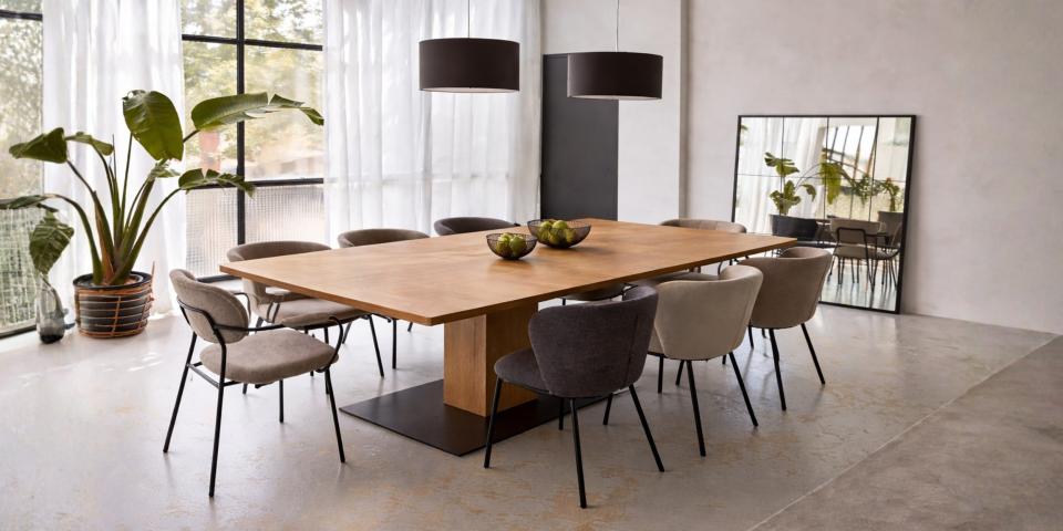 Massiver Esstisch Eiche: Edles Handwerksdesign E10 